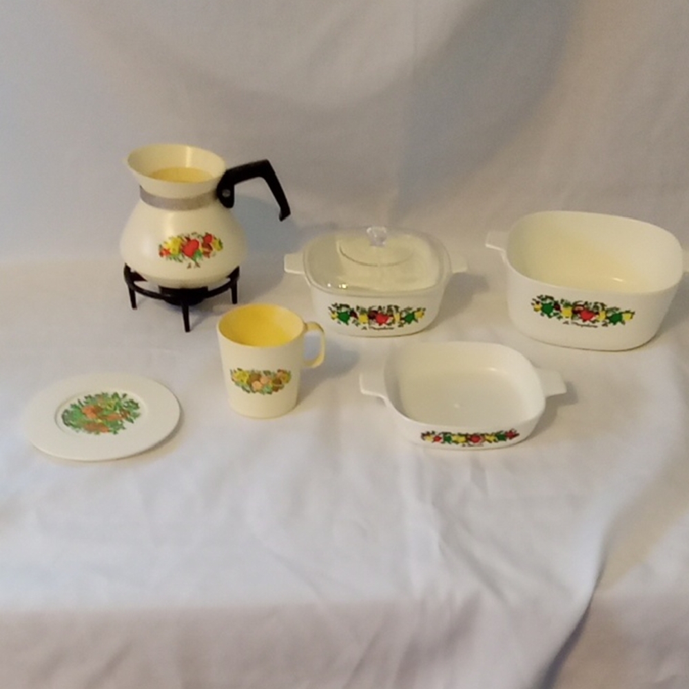Vintage Corningware Children's Play Dishes